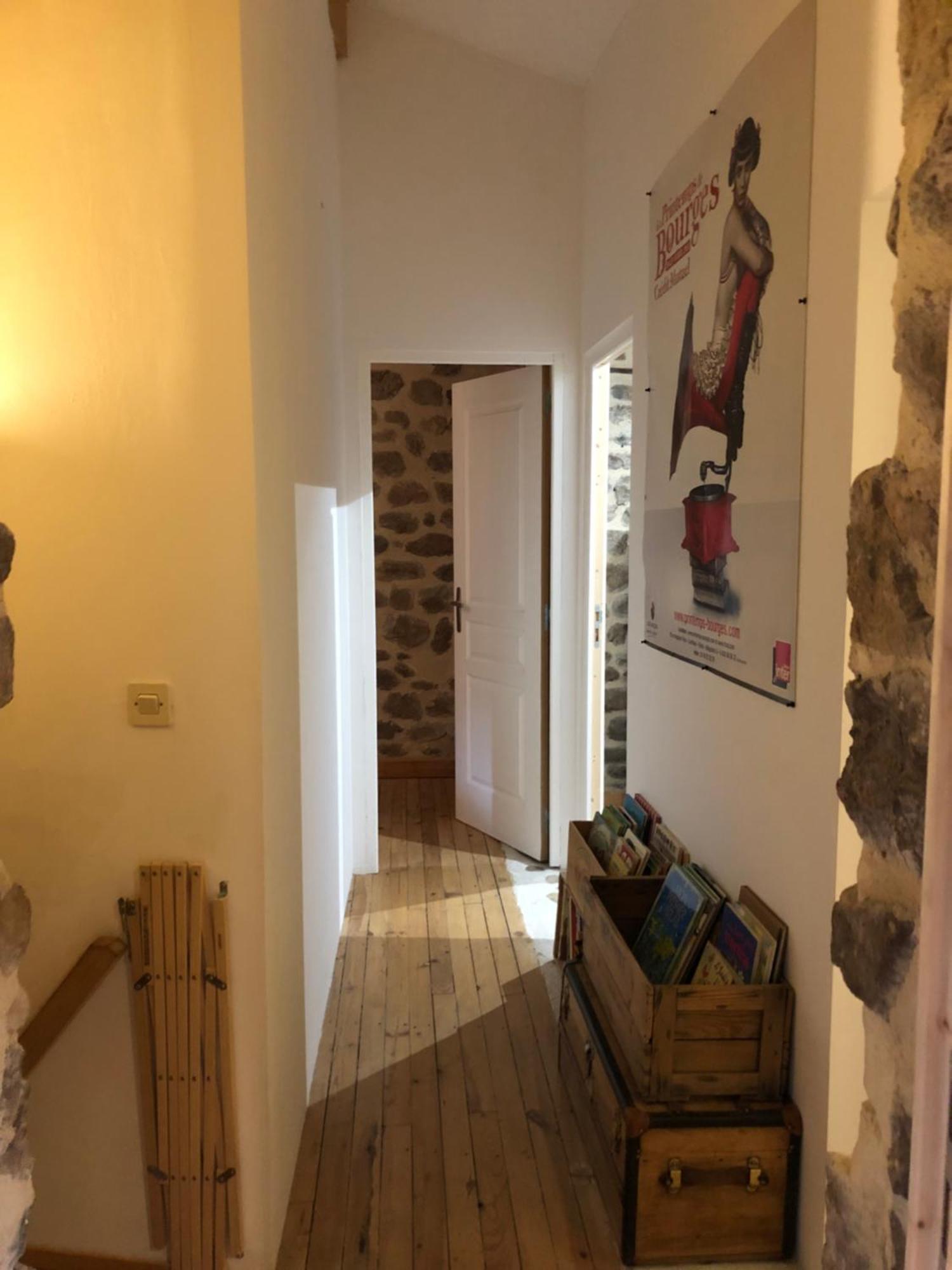 Les Pentes Du Chateau De Retourtour Lamastre Luaran gambar
